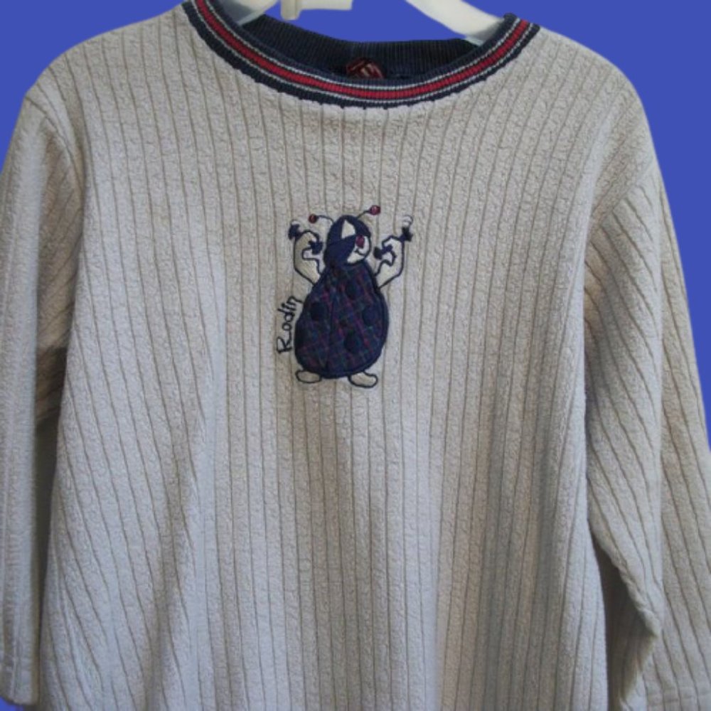 ---  Rodin Beige Fleece Sweater Fits Boy Size 6